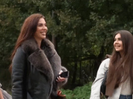 VIDEO: Farma - 63. diel online - 26.11.2025. Lenka a dve ďalšie ex-farmárky vstupujú na Farmu